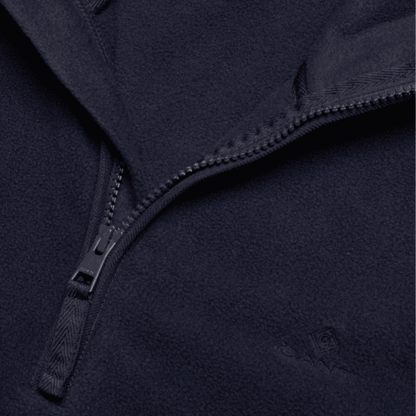 GANT Half Zip Navy close 2022