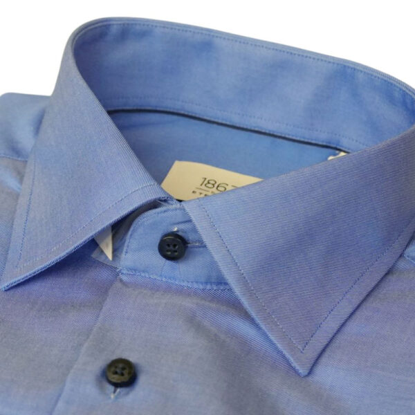 Eterna Blue Shirt with contrast buttons collar